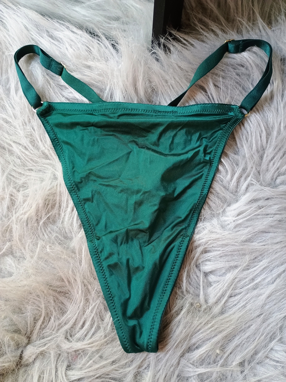 Victoria's Secret Emerald Green V-String Bikini Bottom